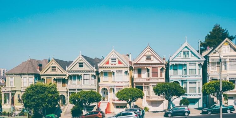 Housing Cost in the US - How HGTV impacts about real estate & homes